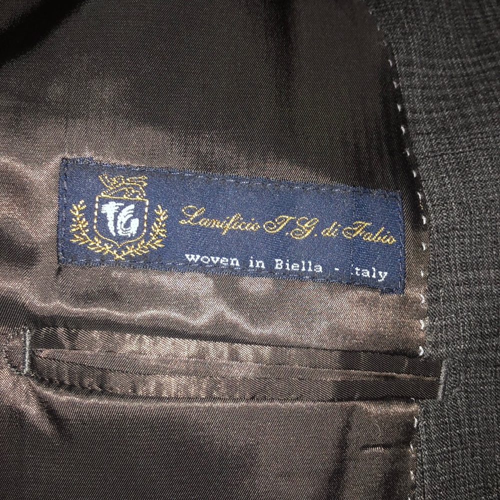 Suit jacket - Picture 3 of 3